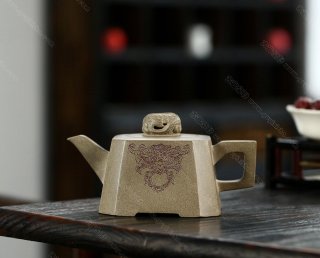 八方云龍 八方云龍