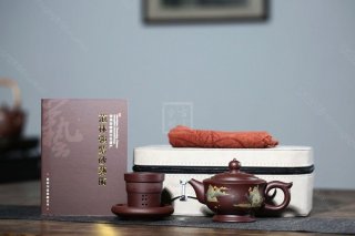 《寶塔映月》 《寶塔映月》