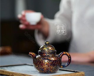 《大漆掇球》 《大漆掇球》