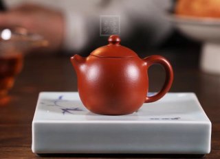 《龍蛋》宜興紫砂壺實力派名家手工朱泥龍旦茶壺具 《龍蛋》宜興紫砂壺實力派名家手工朱泥龍旦茶壺具