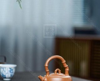 《竹節提梁》 《竹節提梁》