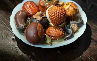 《紫砂果盤》 《紫砂果盤》