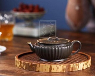 《妙菡》 《妙菡》